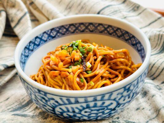 牛肉串配珍珠古斯米 快手工作日晚餐