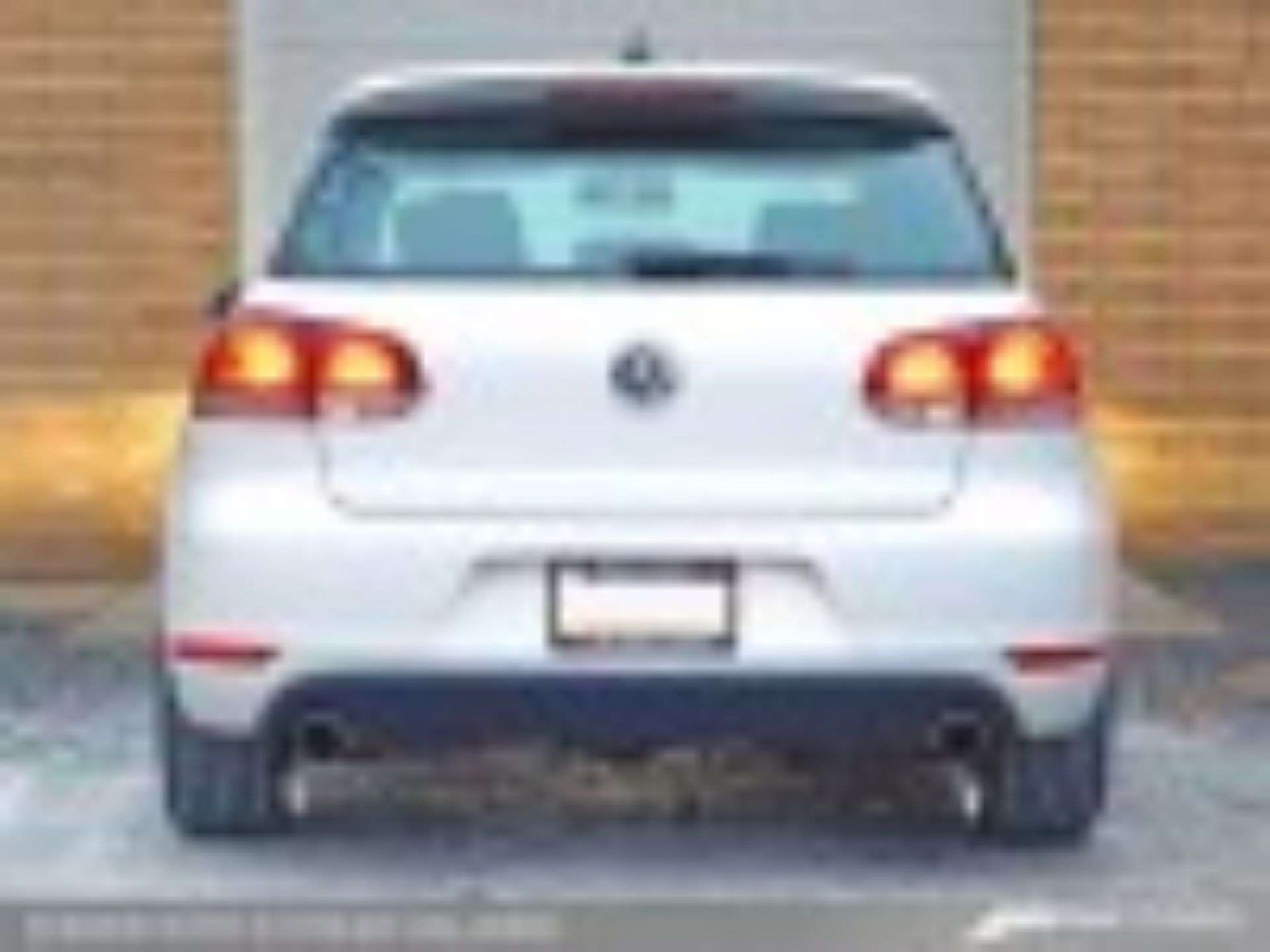 Picture of AWE Tuning Golf TDI (GTI Style) Performance Exhaust - Polished Silver Slash Cut Tips