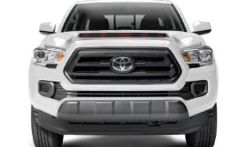 Picture of AVS 20-23 Toyota Tacoma Aeroskin LightShield Pro Color-Match Hood Protector - Super Wht