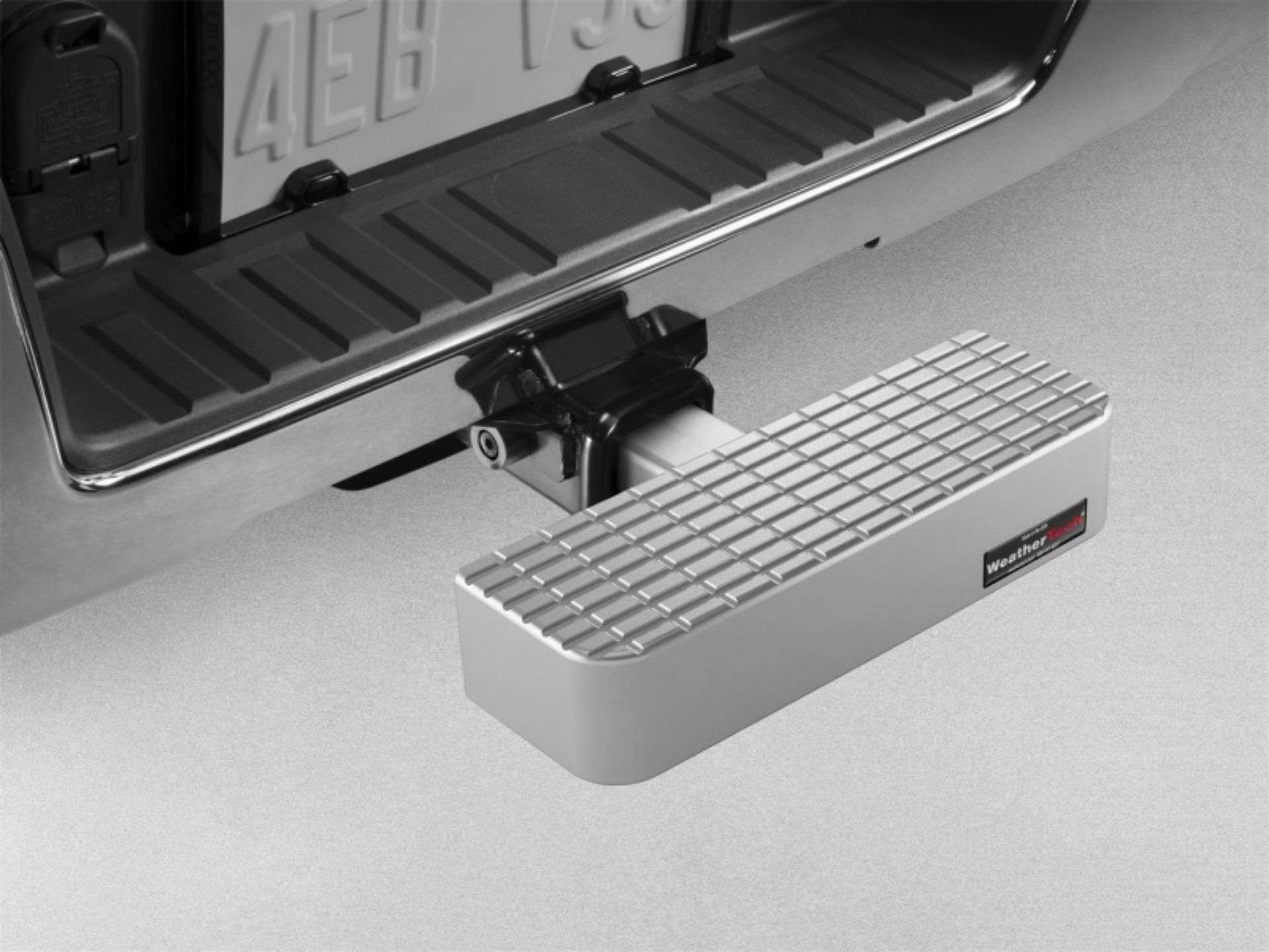 Picture of WeatherTech Billet BumpStepXL w-Stainless Hardware and Allen Key - Silver