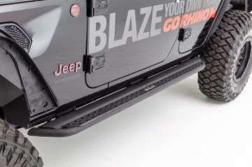 Picture of Go Rhino 07-13 Chevy 1500 Dominator Extreme DSS SideSteps Complete Kit w-SideStep + Brkts