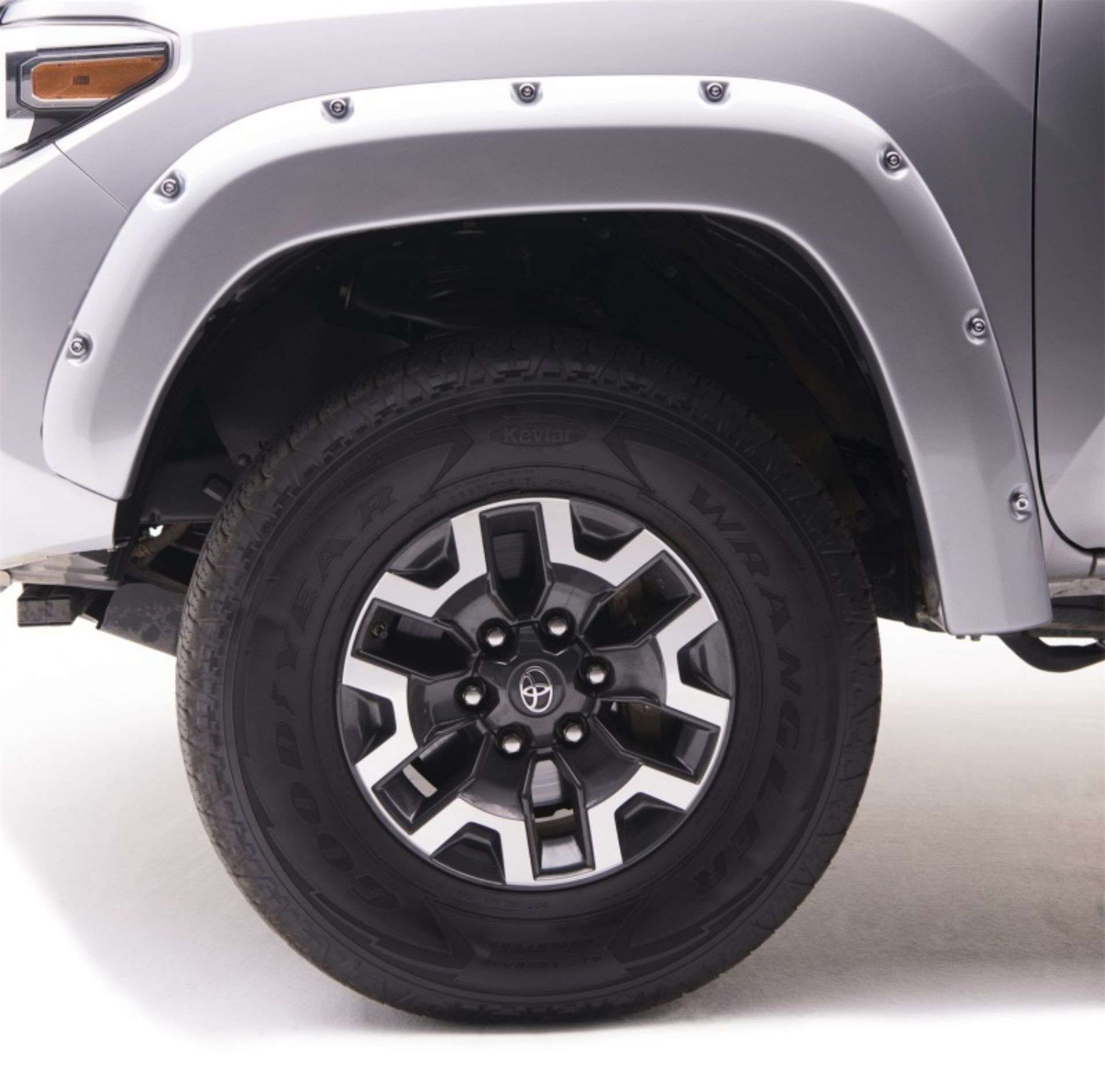 Picture of EGR 16+ Toyota Tacoma w-Mudflap Bolt-On Look Color Match Fender Flares - Set - Silver Sky