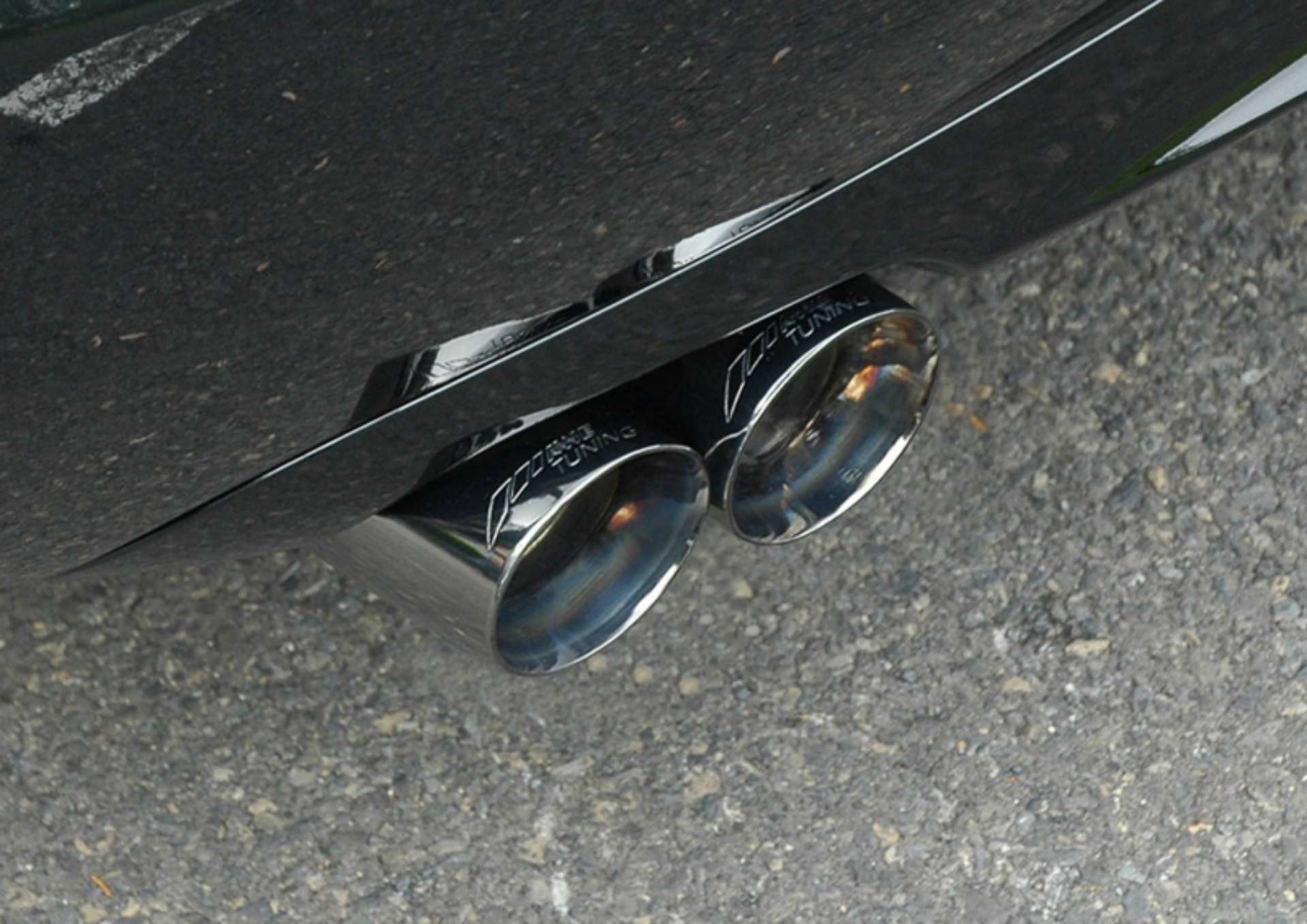 Picture of AWE Tuning Audi B7 A4 3-2L Touring Edition Quad Tip Exhaust - Diamond Black Tips