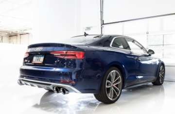 Picture of AWE Tuning Audi B9 S4 Touring Edition Exhaust - Non-Resonated Silver 102mm Tips