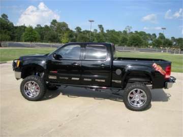 Picture of N-Fab Nerf Step 07-13 Chevy-GMC 1500 Crew Cab 5-7ft Bed - Gloss Black - Bed Access - 3in