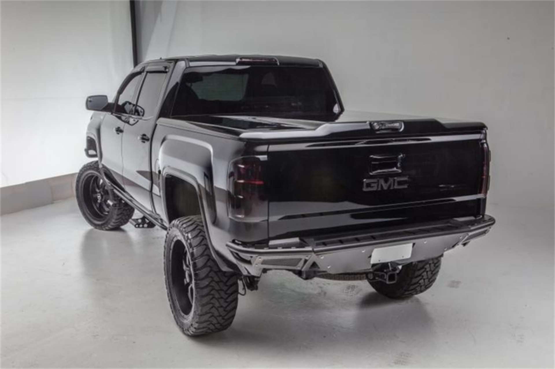 Picture of N-Fab RBS-H Rear Bumper 14-17 Chevy-GMC 1500 - Tex- Black