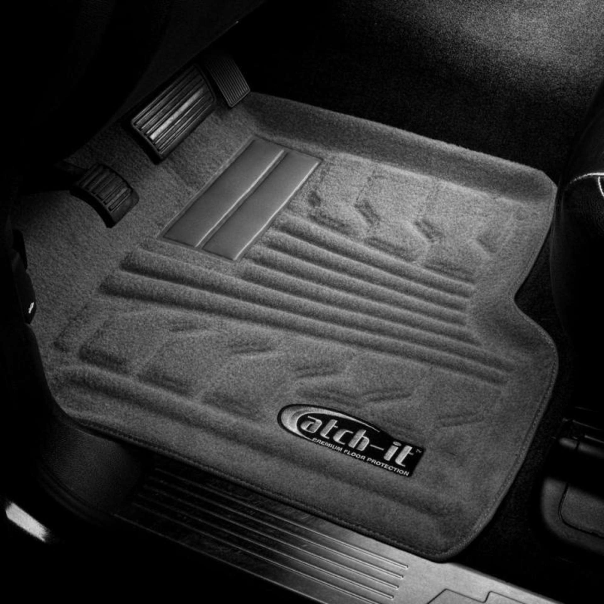 Picture of Lund 07-17 Ford Expedition Catch-It Carpet Front Floor Liner - Grey 2 Pc