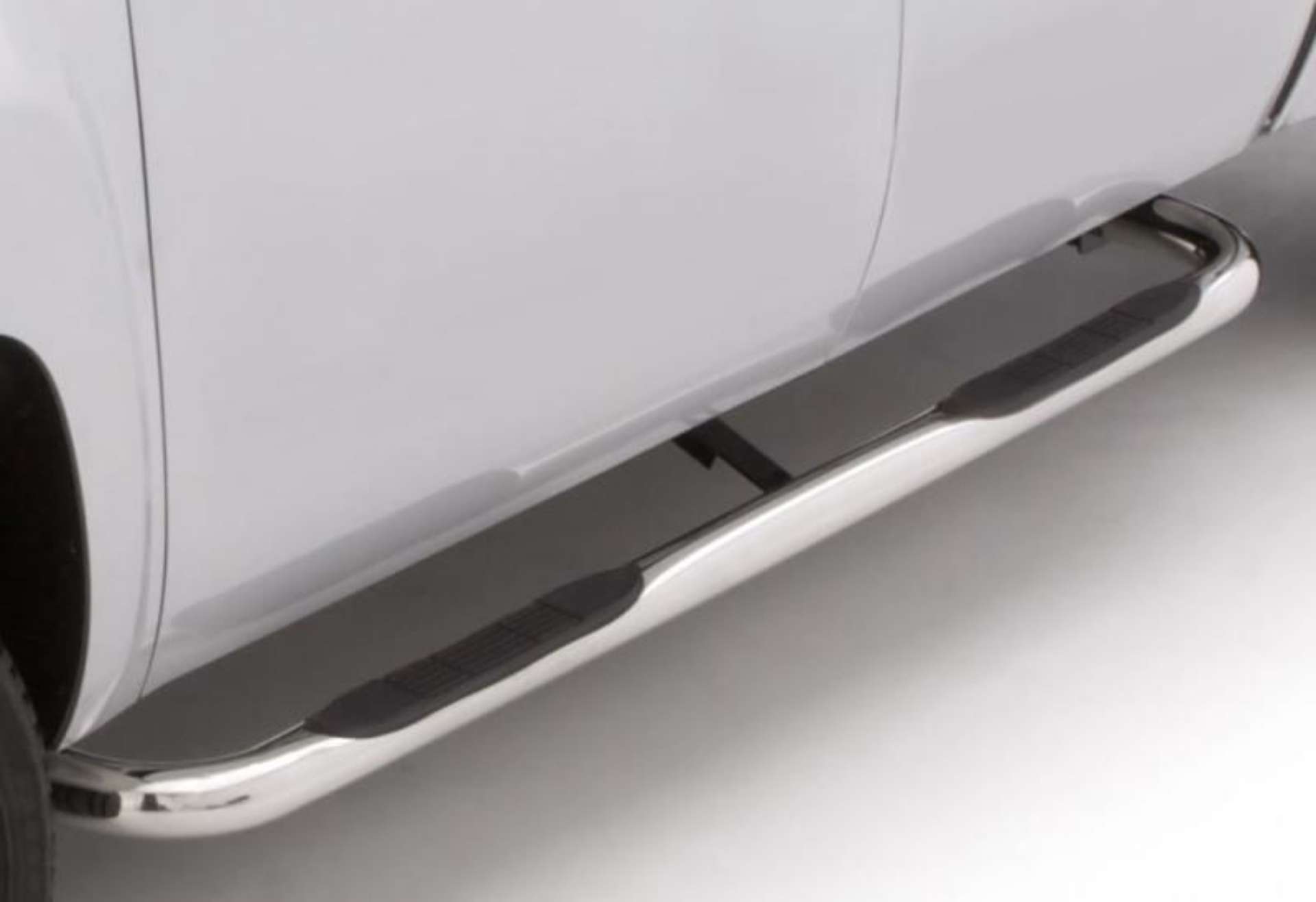 Picture of Lund 10-17 Dodge Ram 2500 Crew Cab 3in- Round Bent SS Nerf Bars - Polished