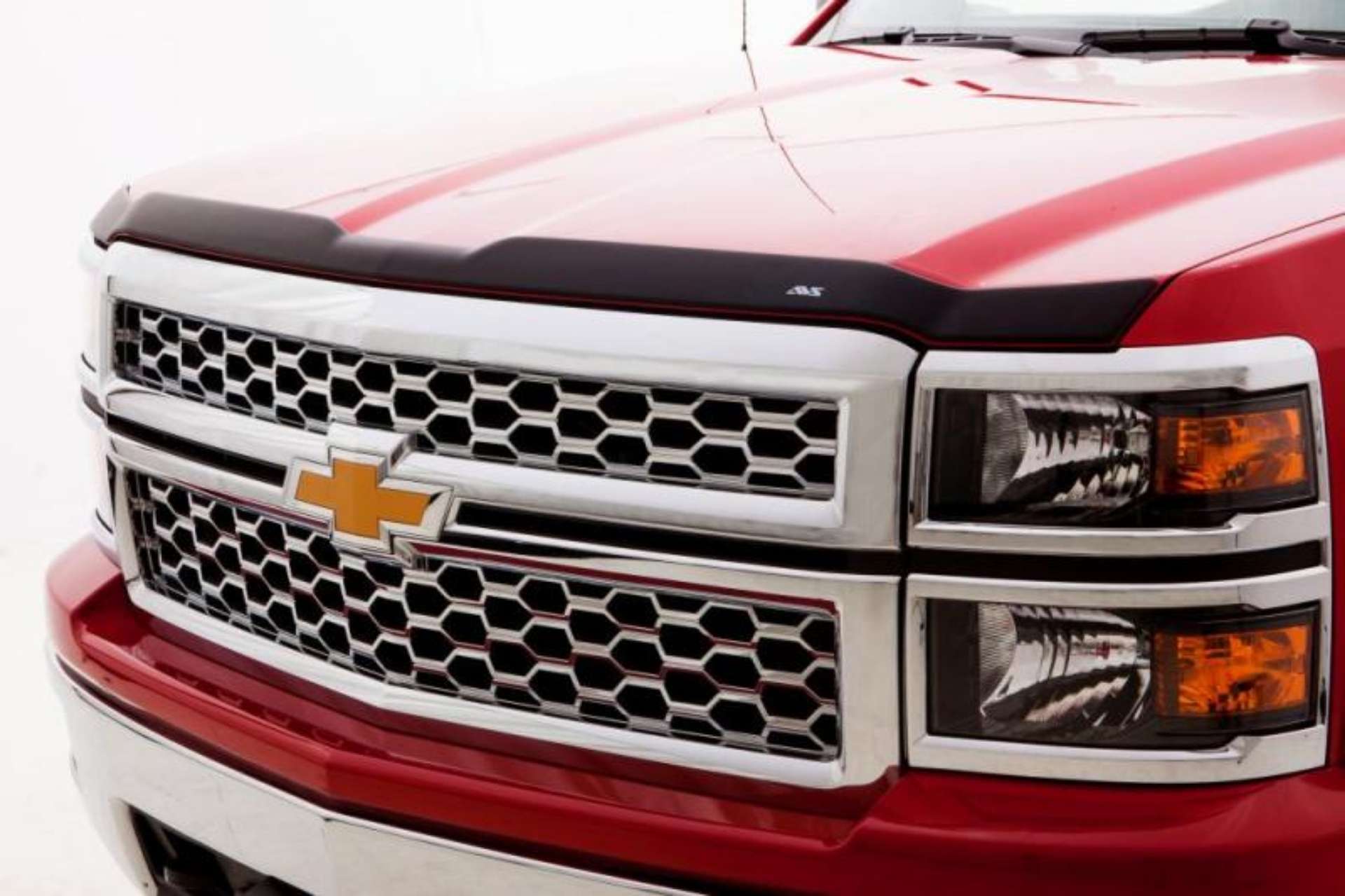 Picture of AVS 07-13 Chevy Silverado 1500 Aeroskin Low Profile Hood Shield - Matte Black