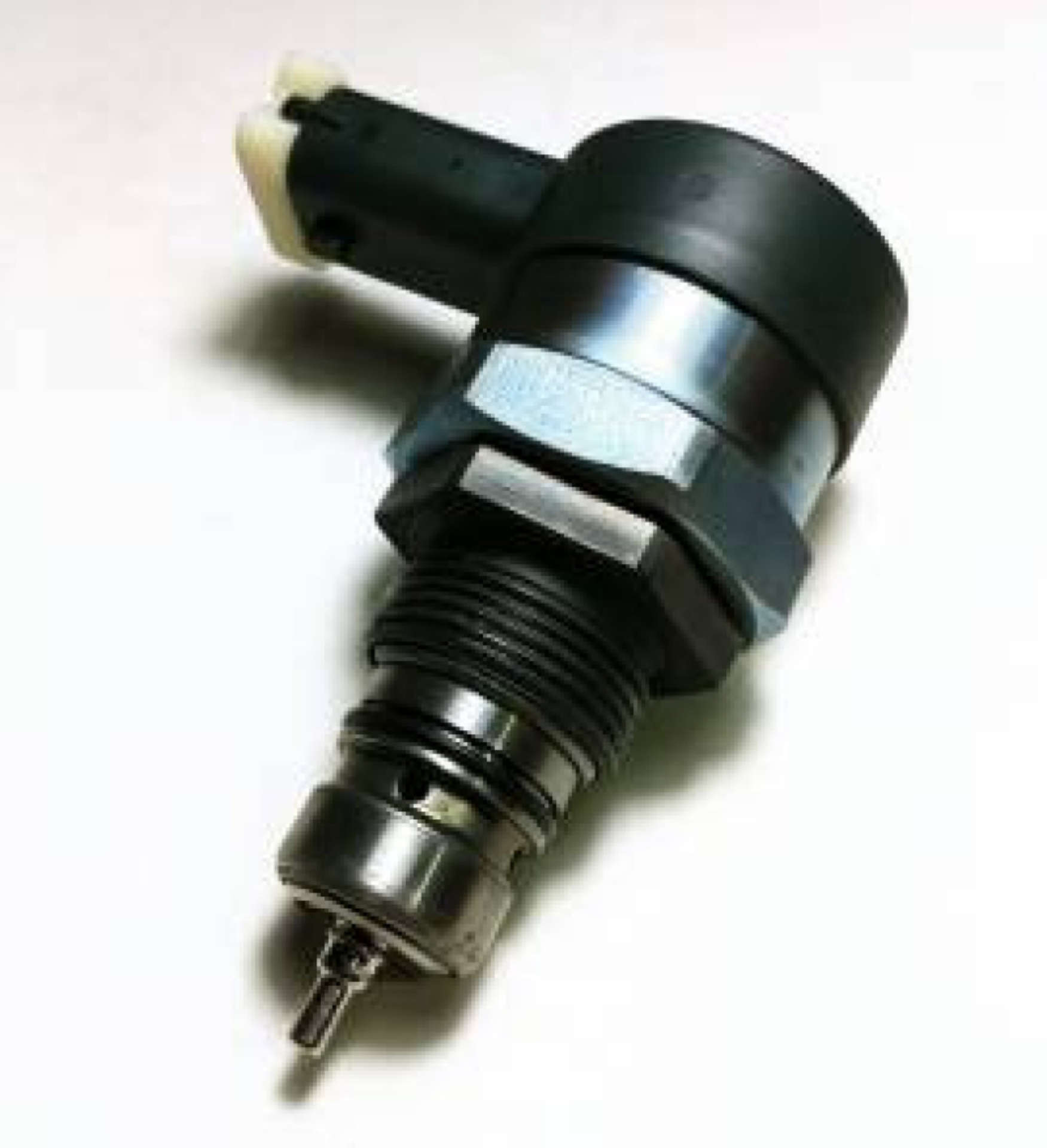 Picture of Exergy 03-04 Early Dodge Cummins 5-9L 2200 Bar 32000 PSI Pressure Relief Valve M14x1-5