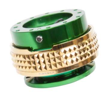 Picture of NRG Quick Release Kit - Pyramid Edition - Green Body - Chrome Gold Pyramid Ring