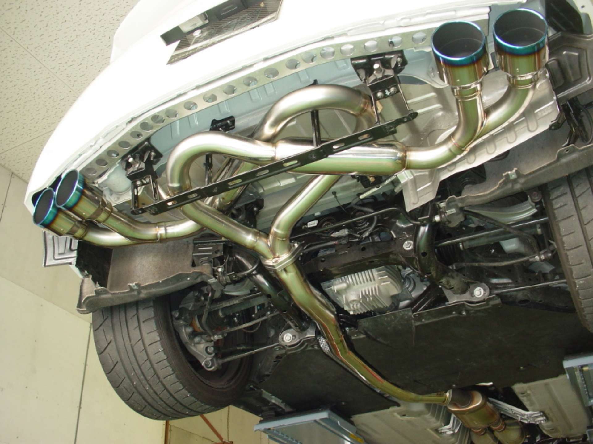 Picture of HKS GTR Legamax Tig Welded Exhaust System