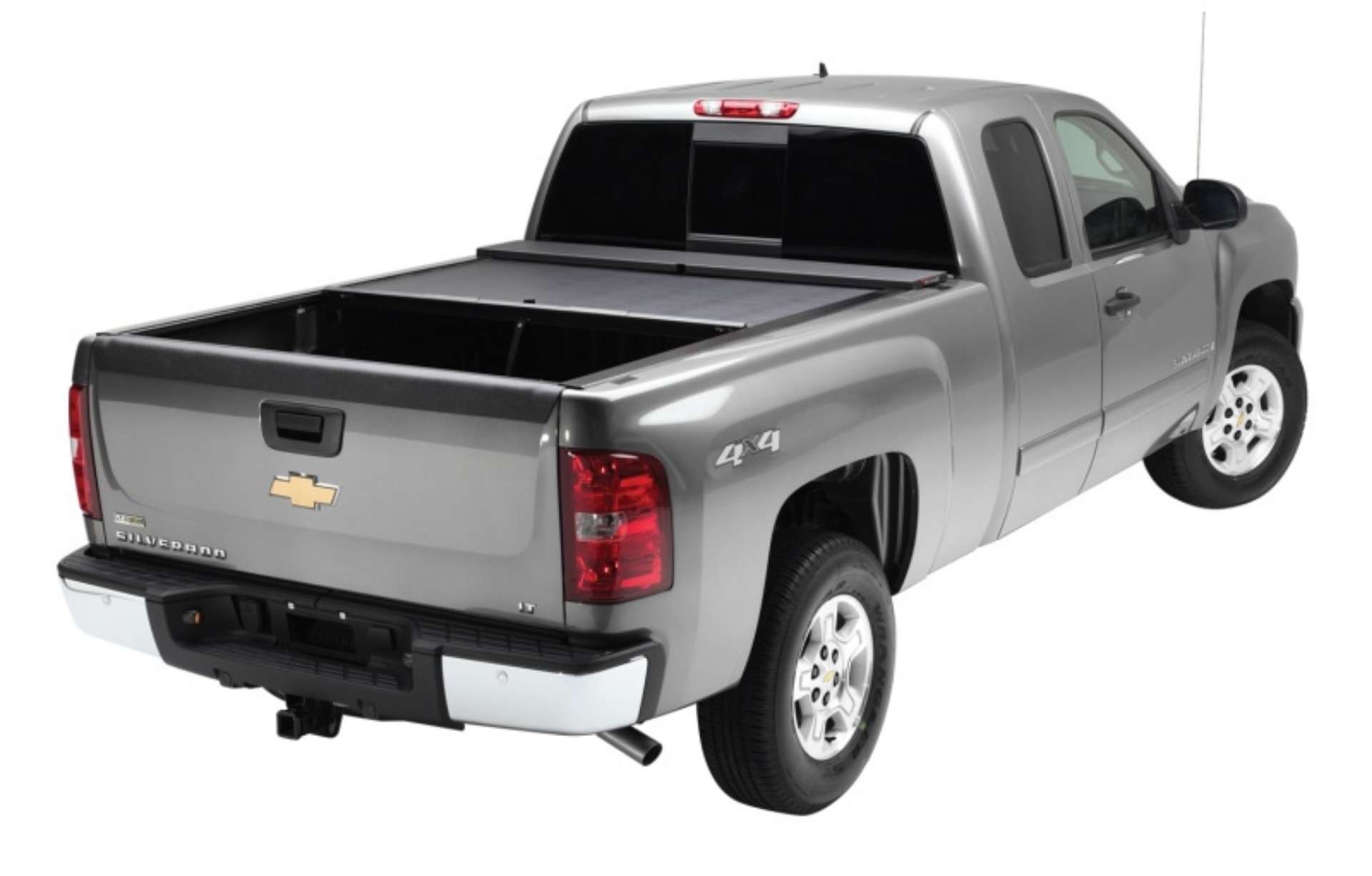 Picture of Roll-N-Lock 2019 Chevrolet Silverado 1500 72-5in Bed M-Series Retractable Tonneau Cover