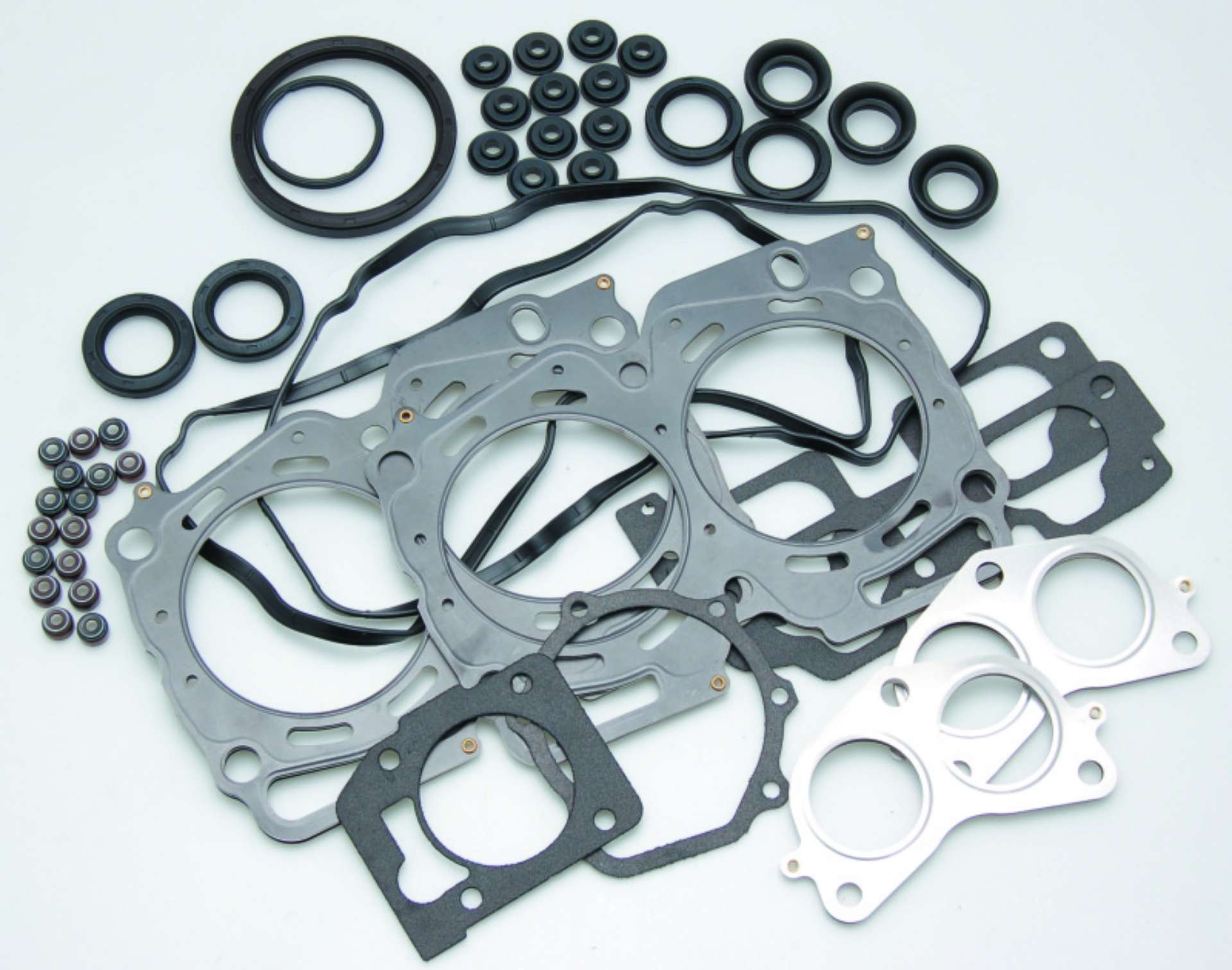 Picture of Cometic Street Pro 99-05 Subaru EJ251 SOHC 101mm Bore Complete Gasket Kit