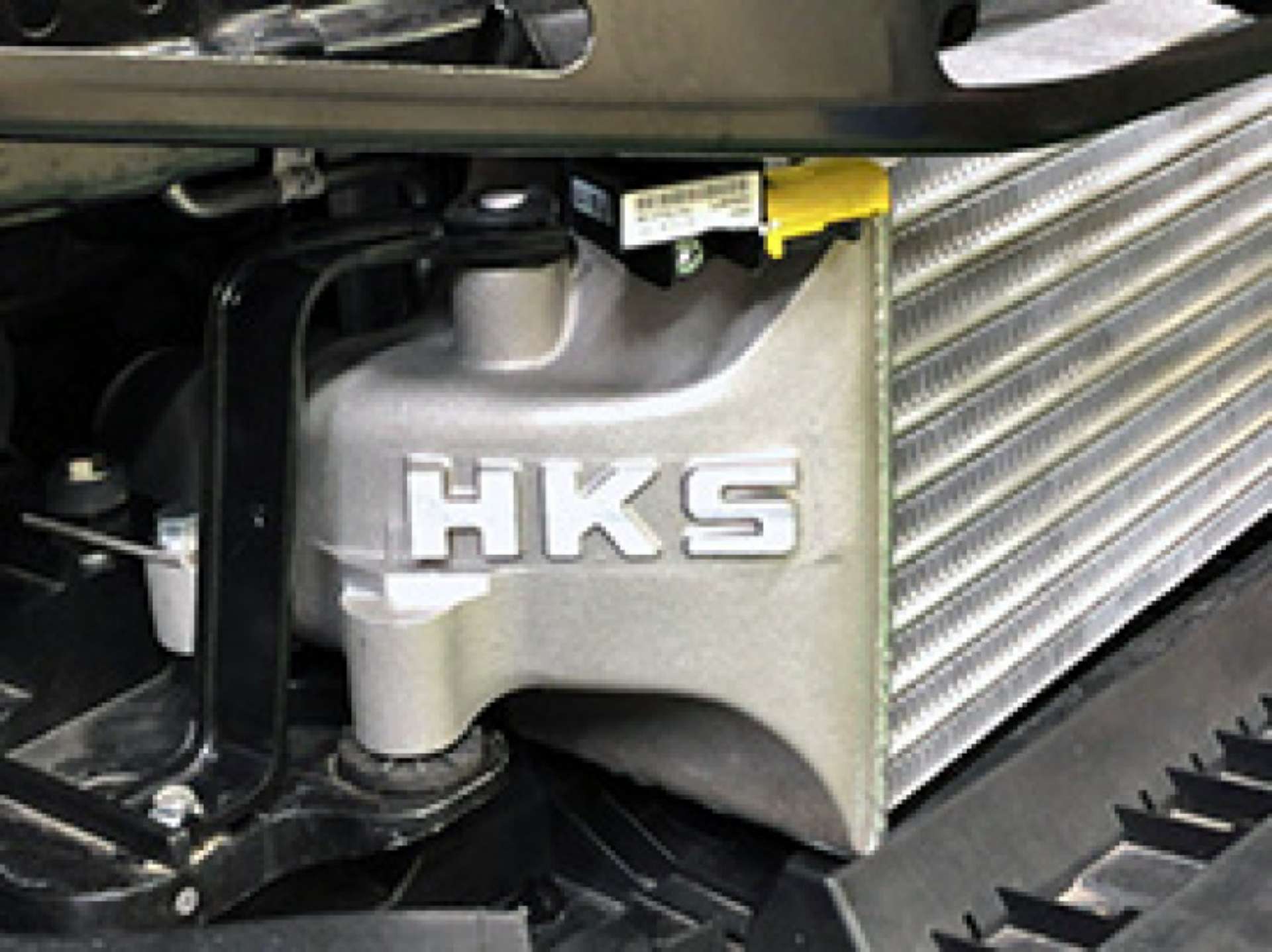 Picture of HKS Intercooler Kit w-o Piping Civic Type R FK8 K20C