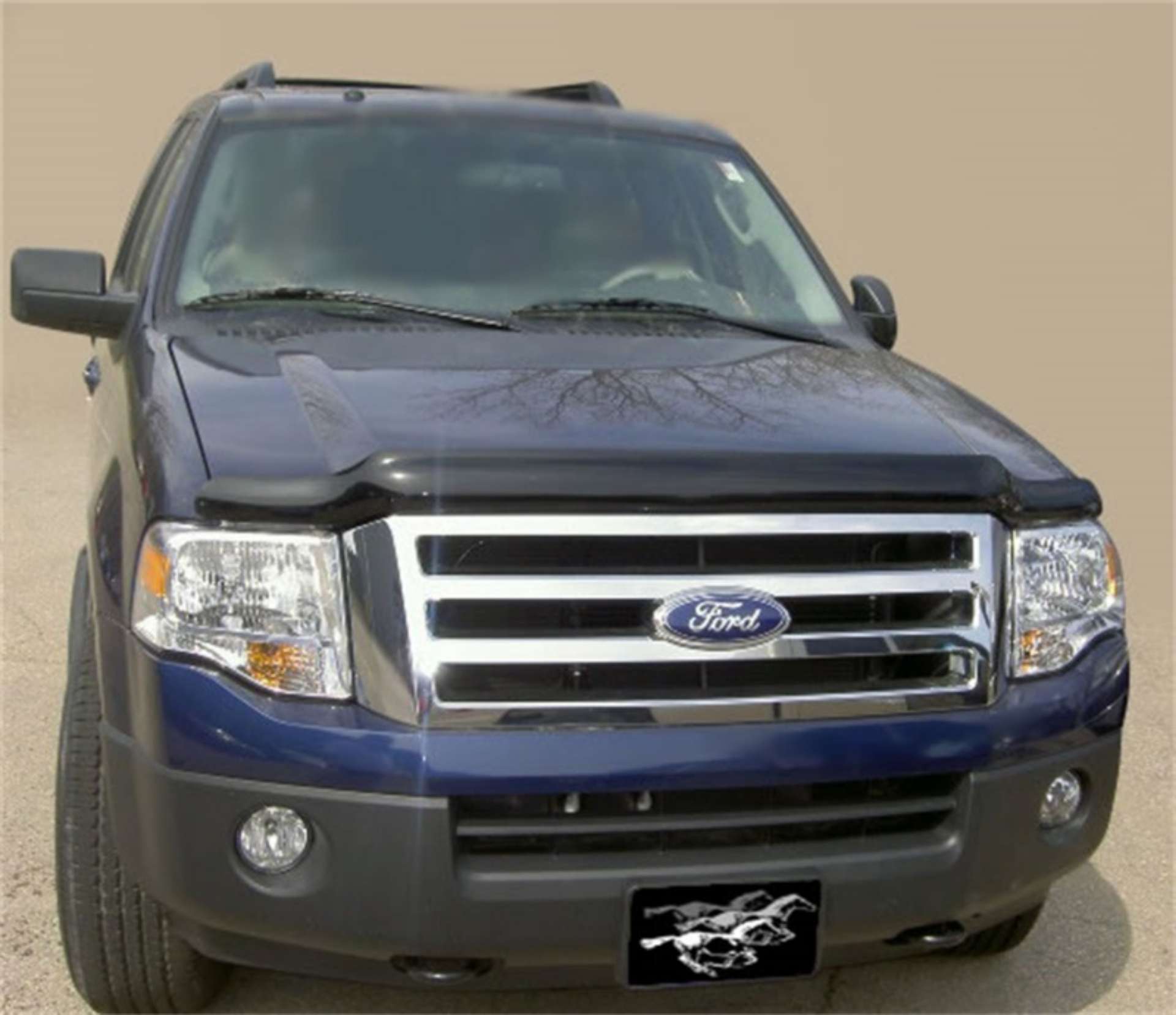 Picture of Stampede 2007-2017 Ford Expedition Vigilante Premium Hood Protector - Smoke