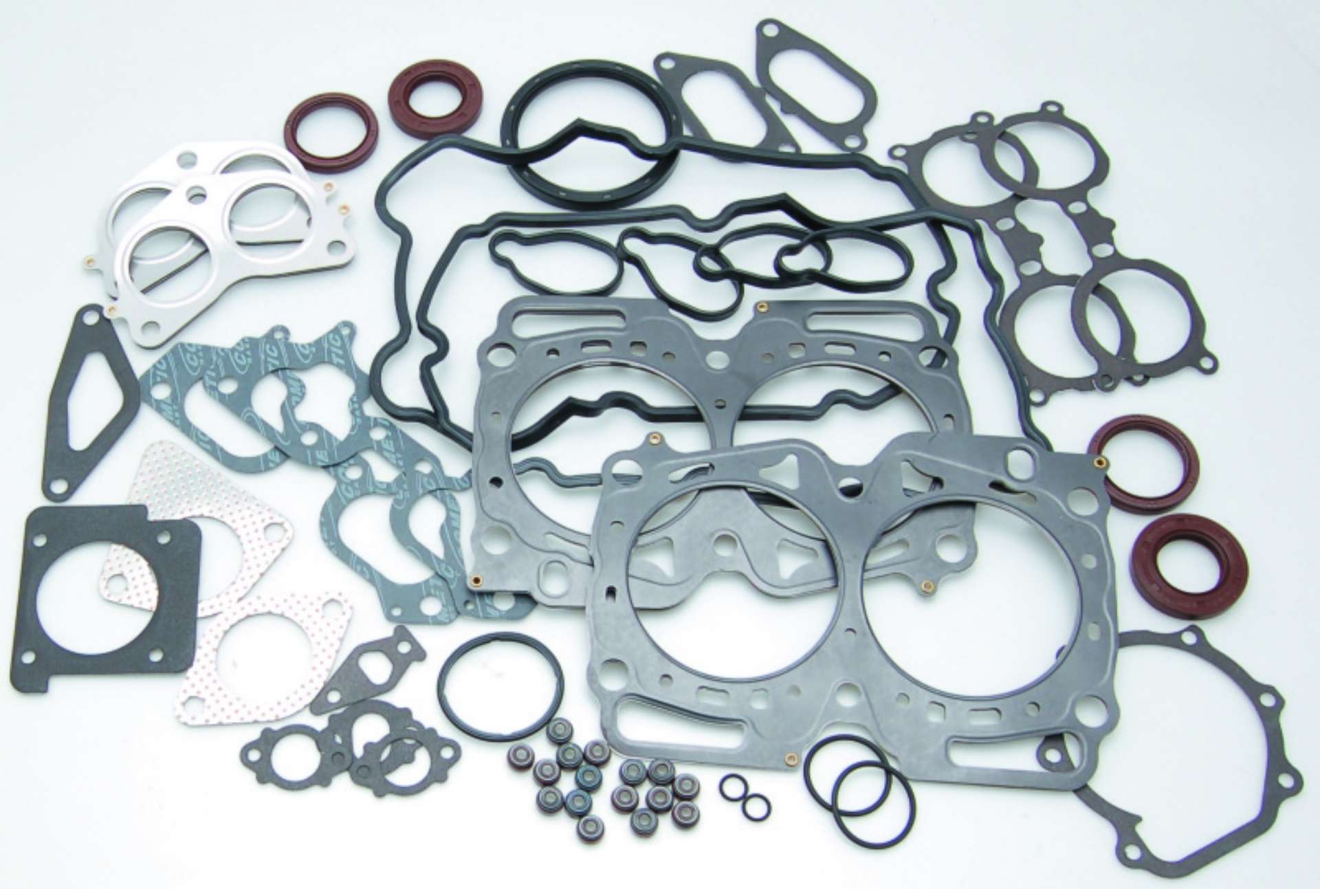 Picture of Cometic Street Pro 2007 Subaru STi EJ257 DOHC 101mm Bore Complete Gasket Kit *OEM # 10105AB080*