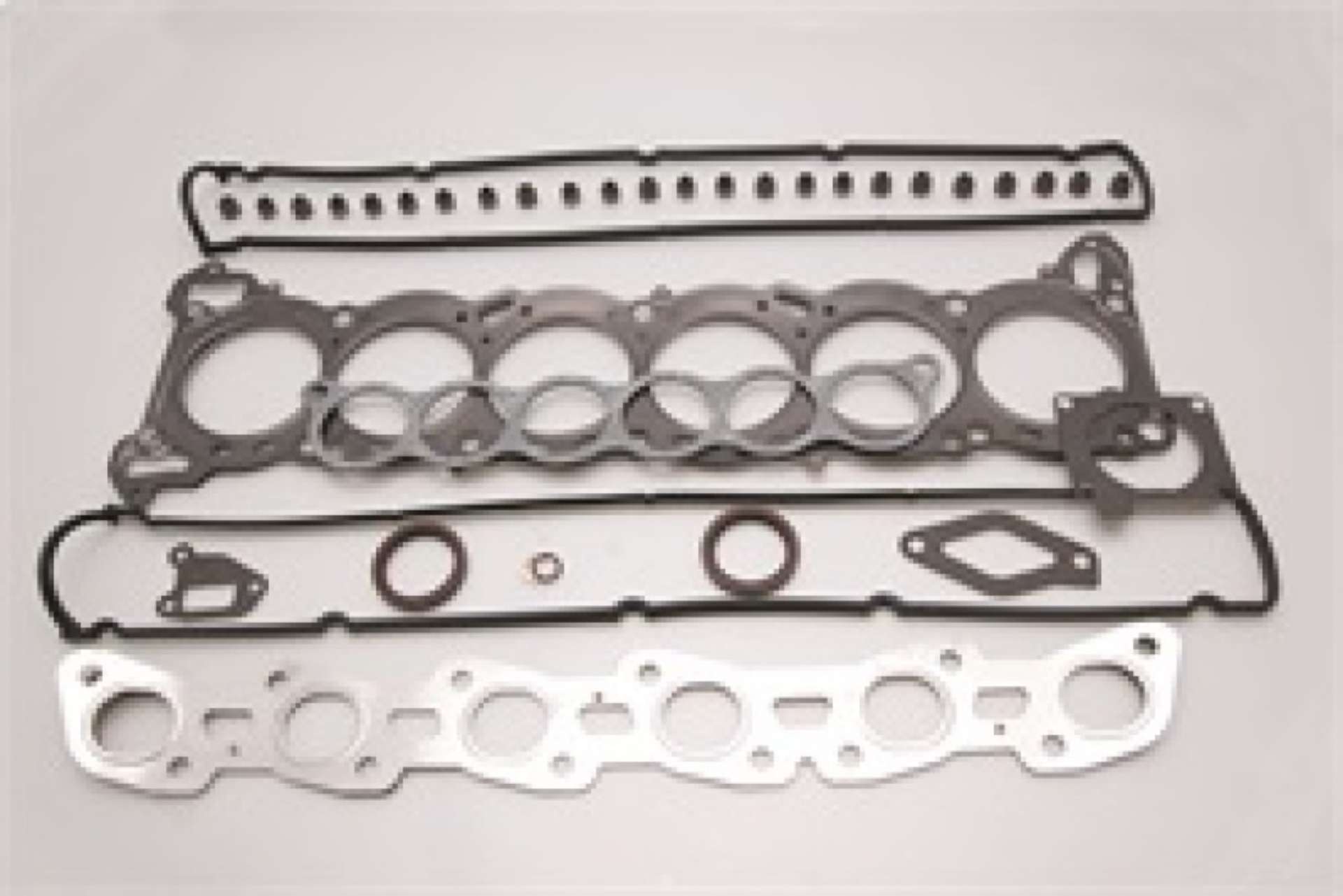 Picture of Cometic Street Pro Nissan 1991-02 RB25DE 2-5L Inline 6 87mm Bore -060in Thick Top End Kit