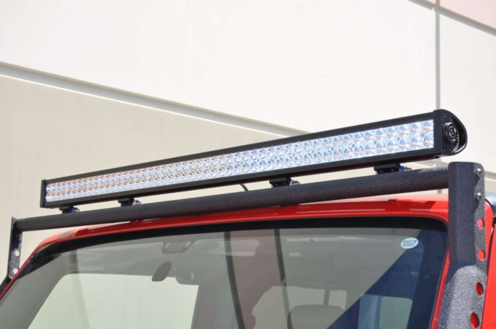 Picture of DV8 Offroad Chrome Series 50in Light Bar 300W Flood-Spot 3W LED