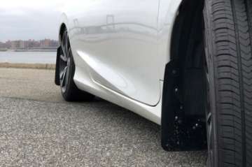 Picture of Rally Armor 16-21 Honda Civic Si Coupe White UR Mud Flap w- Black Logo