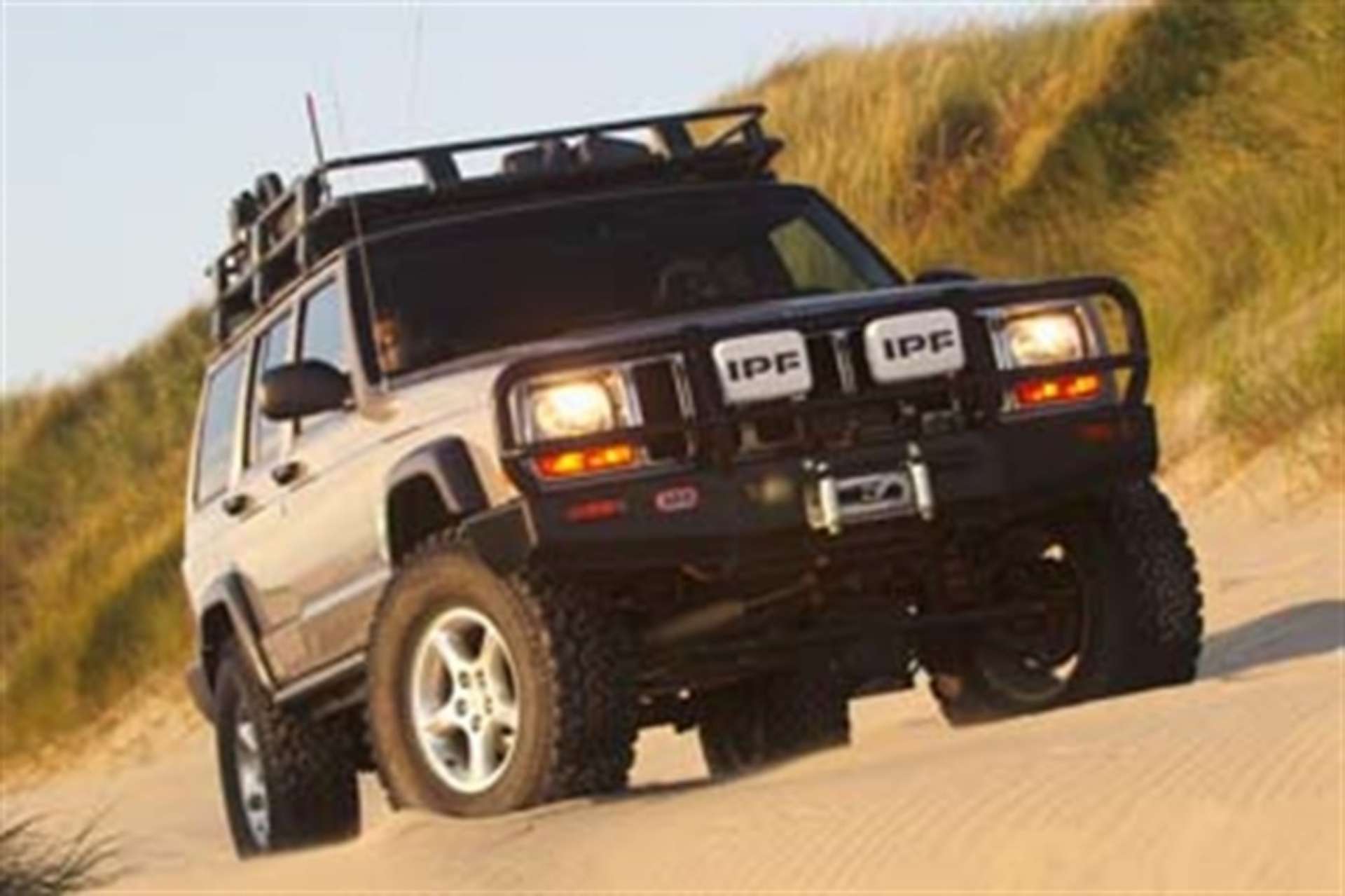 Picture of ARB Winchbar Suit Srs Jeep Xj Cherokee 97-01