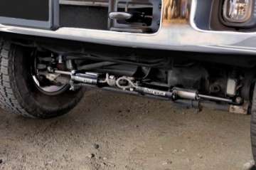 Picture of Fabtech 05-21 Ford F250-350 4WD Dual Steering Stabilizer System Opposing Style w-DL 2-25 Res Shock