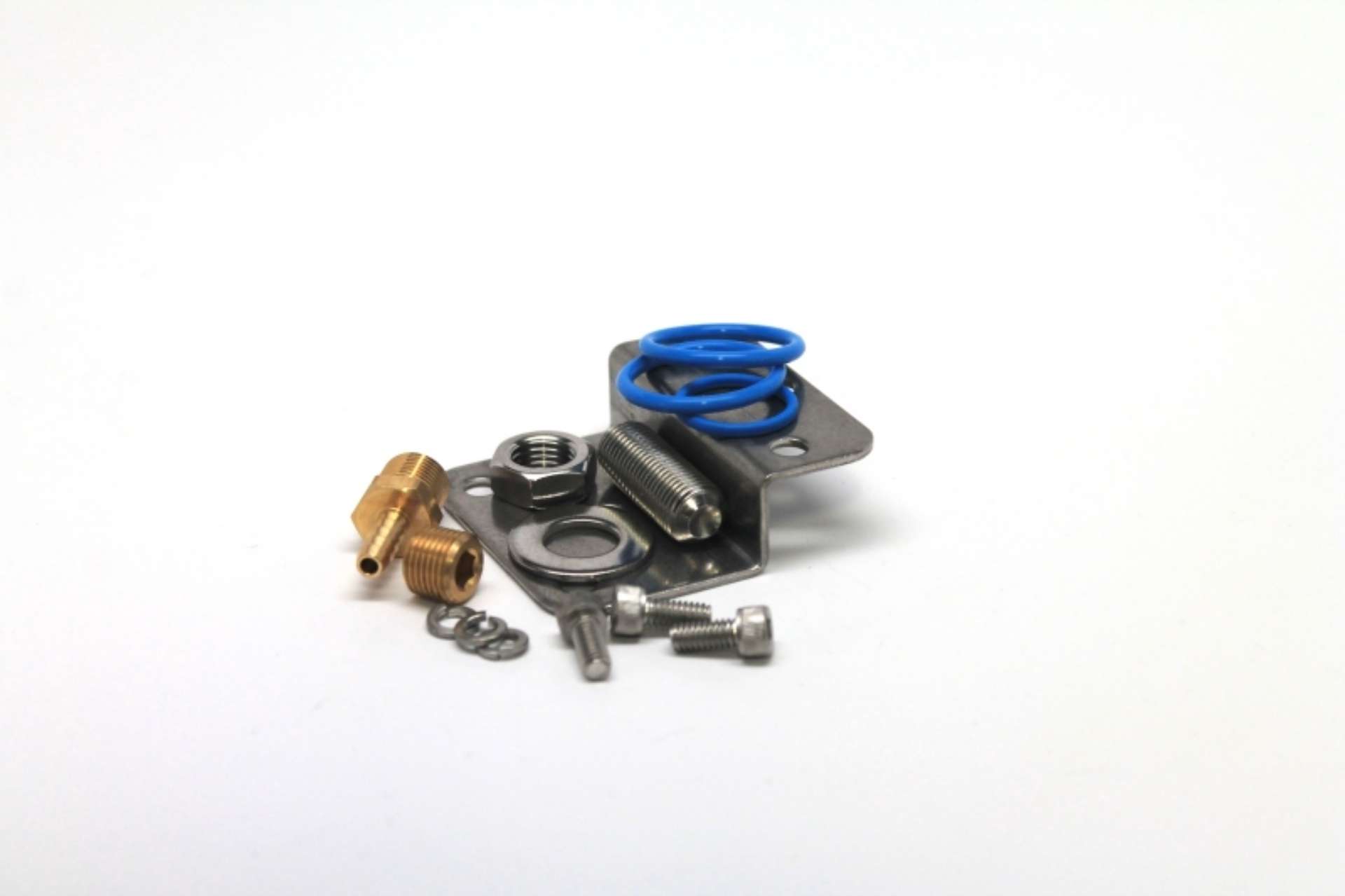 Picture of Fuelab Bracket & Hardware Kit for 515xx-525xx Series Regulators