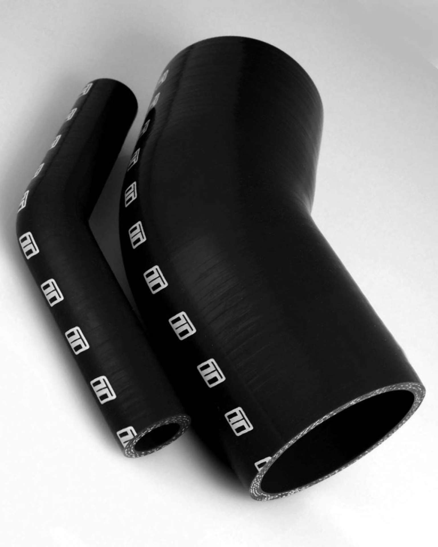 Picture of Turbosmart 45 Elbow 1-00 - Black Silicone Hose