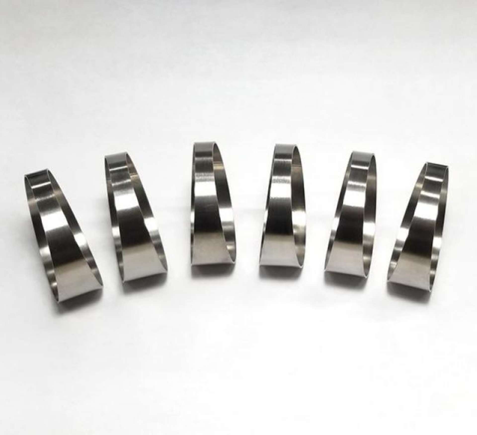 Picture of Ticon Industries 1-88in 7-5 Degree 1D-1-88in CLR Tight Radius 1mm Wall Titanium Pie Cuts - 6pk