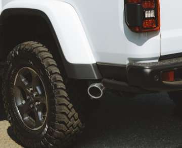 Picture of Gibson 20-22 Jeep Gladiator JT Rubicon 3-6L 3in Cat-Back Single Exhaust - Stainless