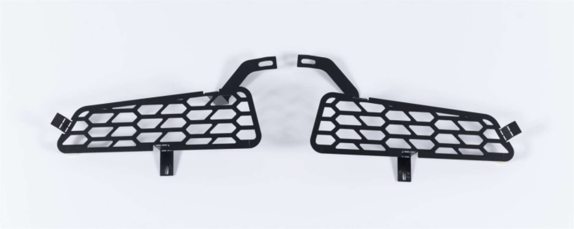 Picture of Putco 18-20 Ford F-150 Raptor - Hex Shield - Black Powder Coated Bumper Grille Inserts