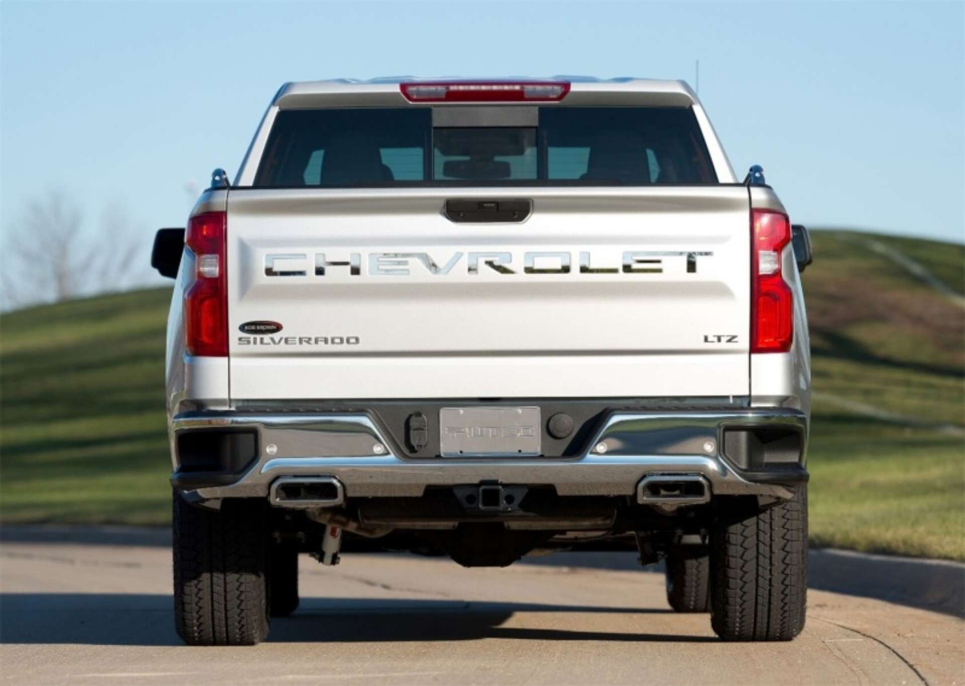 Picture of Putco 19-20 Chevy Silverado 1500 - Stainless Steel Tailgate Letters CHEVROLET Chevrolet Letters