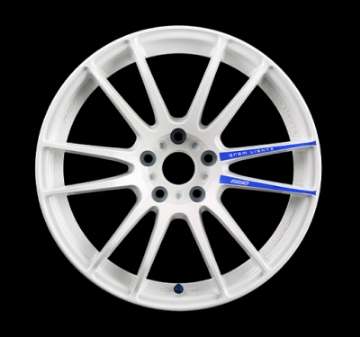 Picture of Gram Lights 57XTREME Spec-D 18x9-5 +22 5-114-3 White Wheel