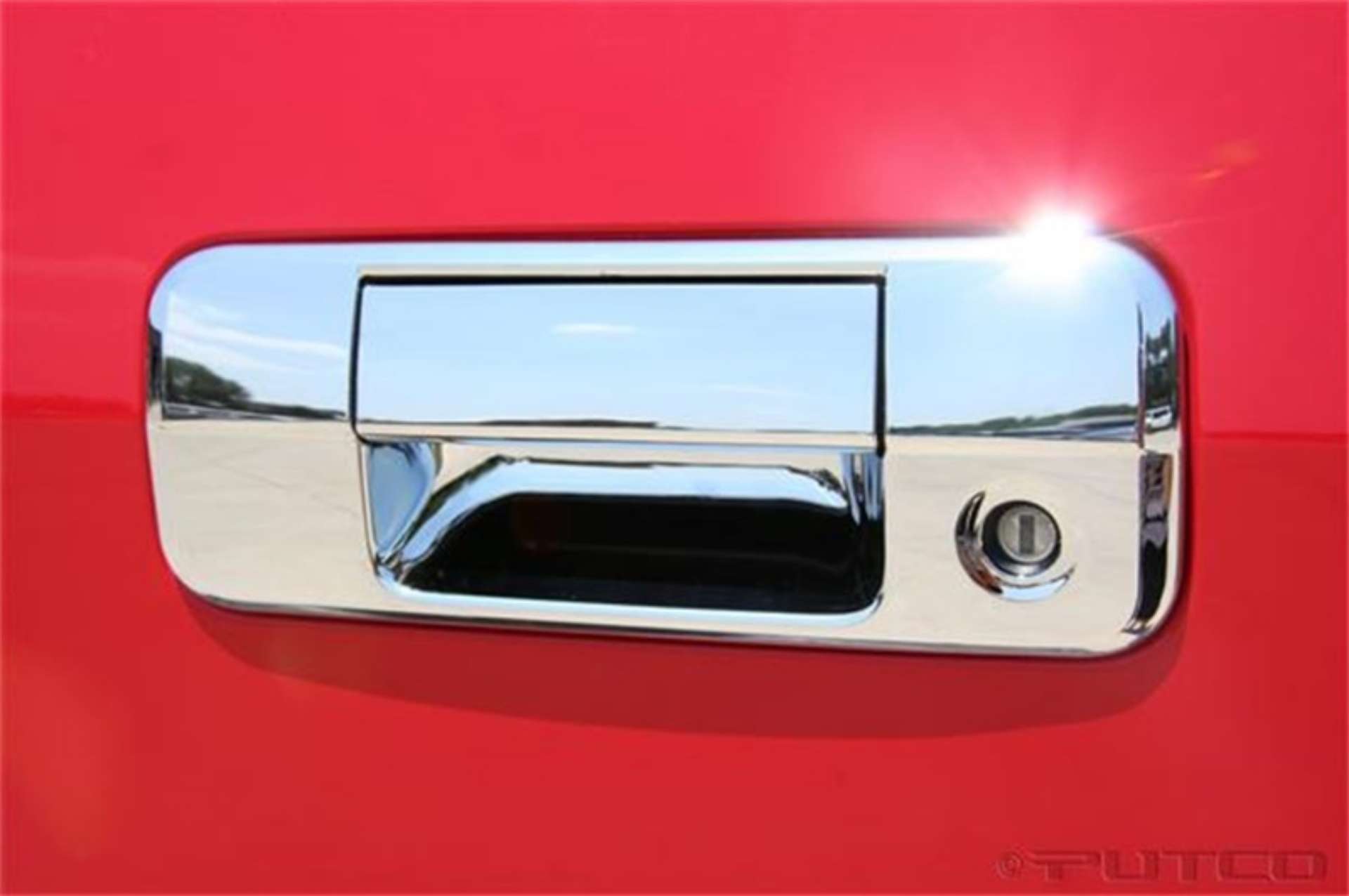 Picture of Putco 07-13 Toyota Tundra Tailgate Handle w-o Camera Tailgate & Rear Handle Covers