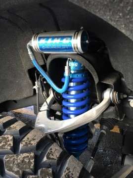 Picture of Superlift 14-18 Chevy Silv 4WD 8in Lift Kit w- Alum-Stamped Steel Cntrl Arms & King Coils & Shocks