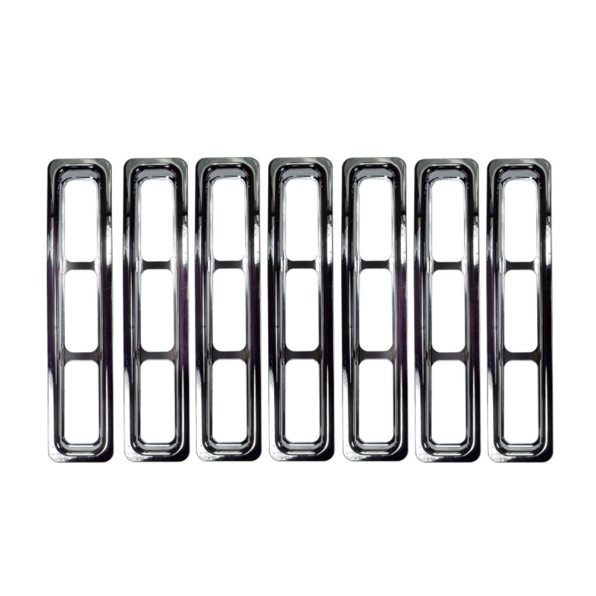 Picture of Rugged Ridge Grille Inserts Chrome 97-06 Jeep Wrangler