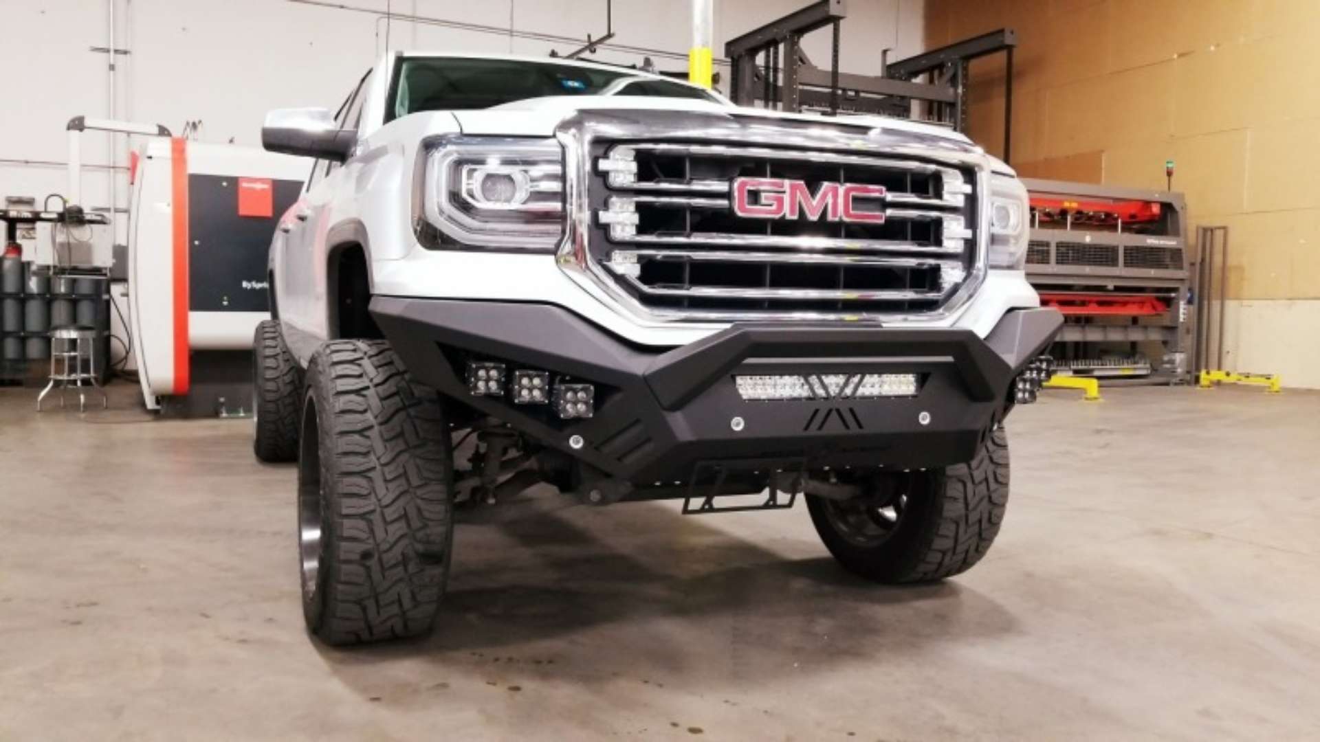 Picture of Road Armor 16-18 GMC 1500 SPARTAN Front Bumper - Tex Blk