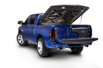 Picture of UnderCover 99-06 Chevy Silverado 1500-3500 HD 07 Classic Passengers Side Swing Case - Black Smooth