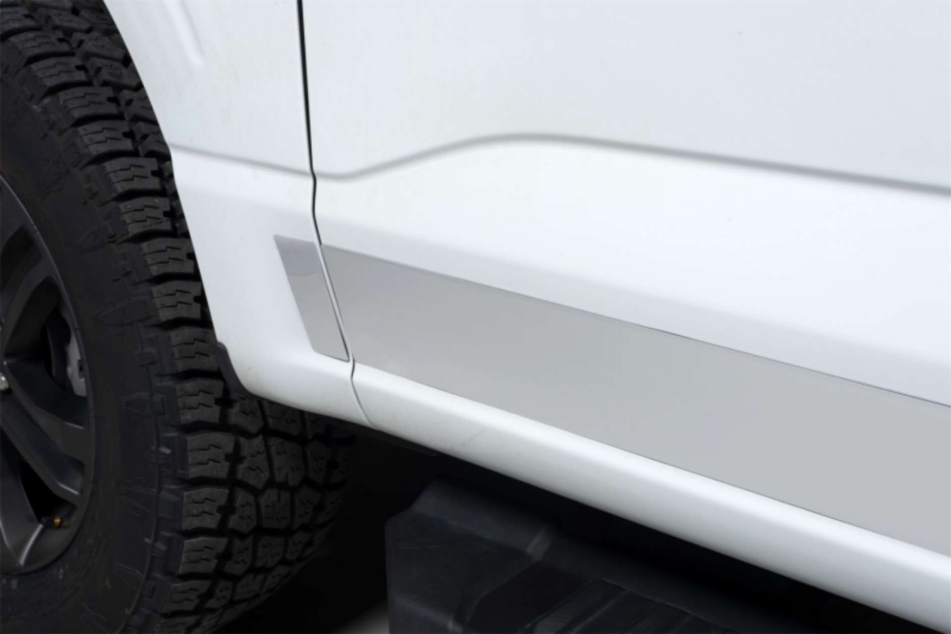 Picture of Putco 2021 Ford F-150 Super Cab 6-5ft Short Box Stainless Steel Rocker Panels 4-25in Tall 12pcs