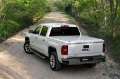 Picture of UnderCover 07-13 GMC Sierra 1500 5-7ft Lux Bed Cover - White Diamond