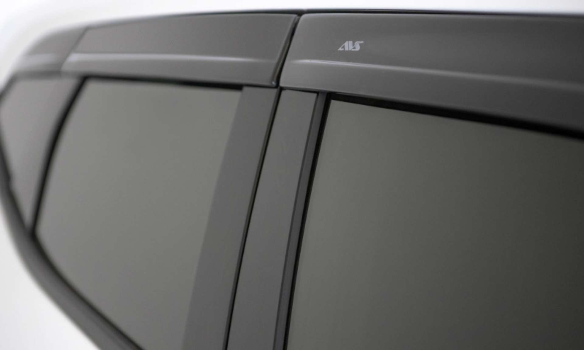 Picture of AVS 2021 Cadillac Escalade ESV Ventvisor Low Profile Deflectors 4pc - Smoke