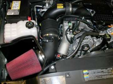 Picture of Airaid 06-07 Chevy Duramax Classic w- High Hood CAD Intake System w-o Tube Dry - Red Media