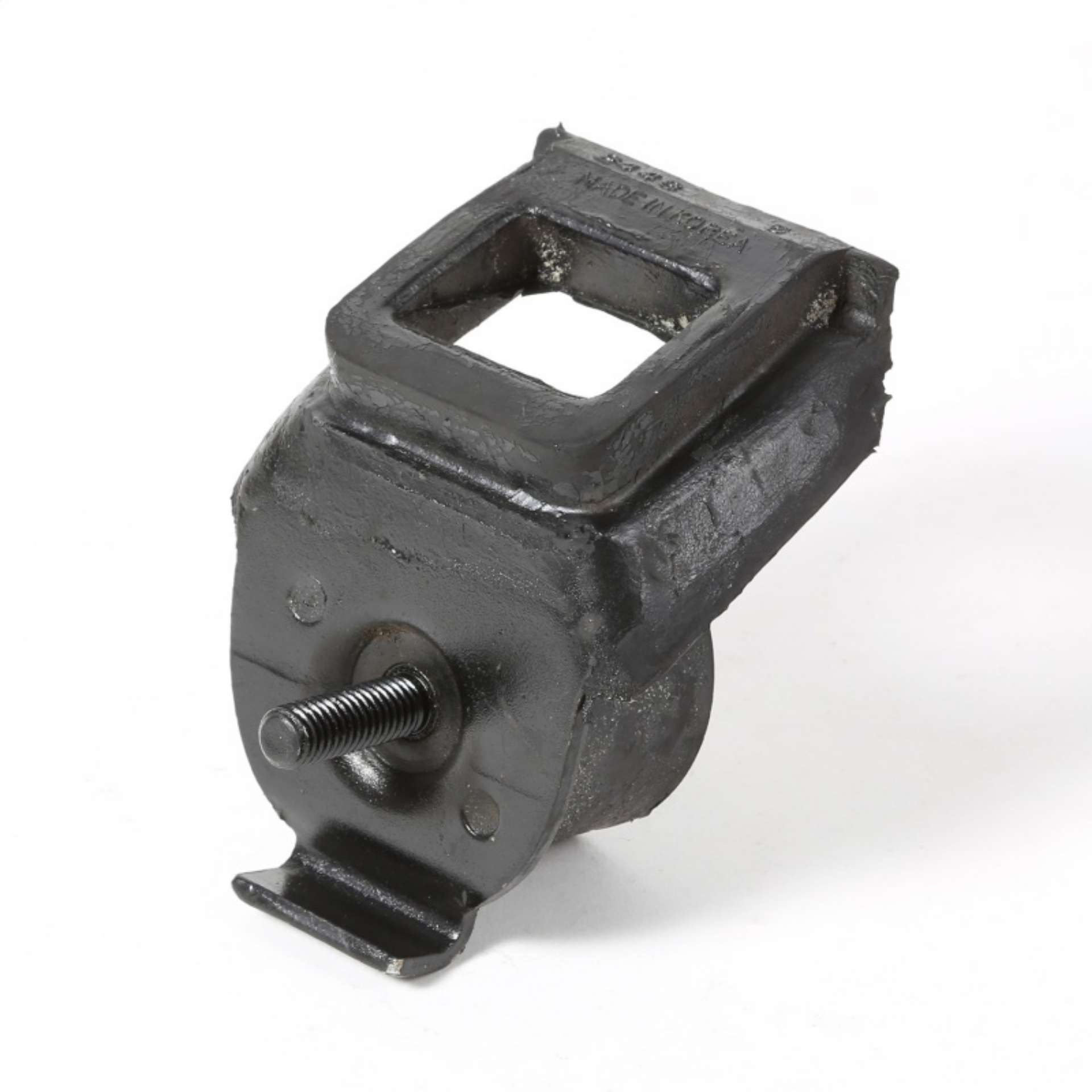 Picture of Omix Front Engine Mount 2-5L 80-86 CJ5-CJ7-CJ8