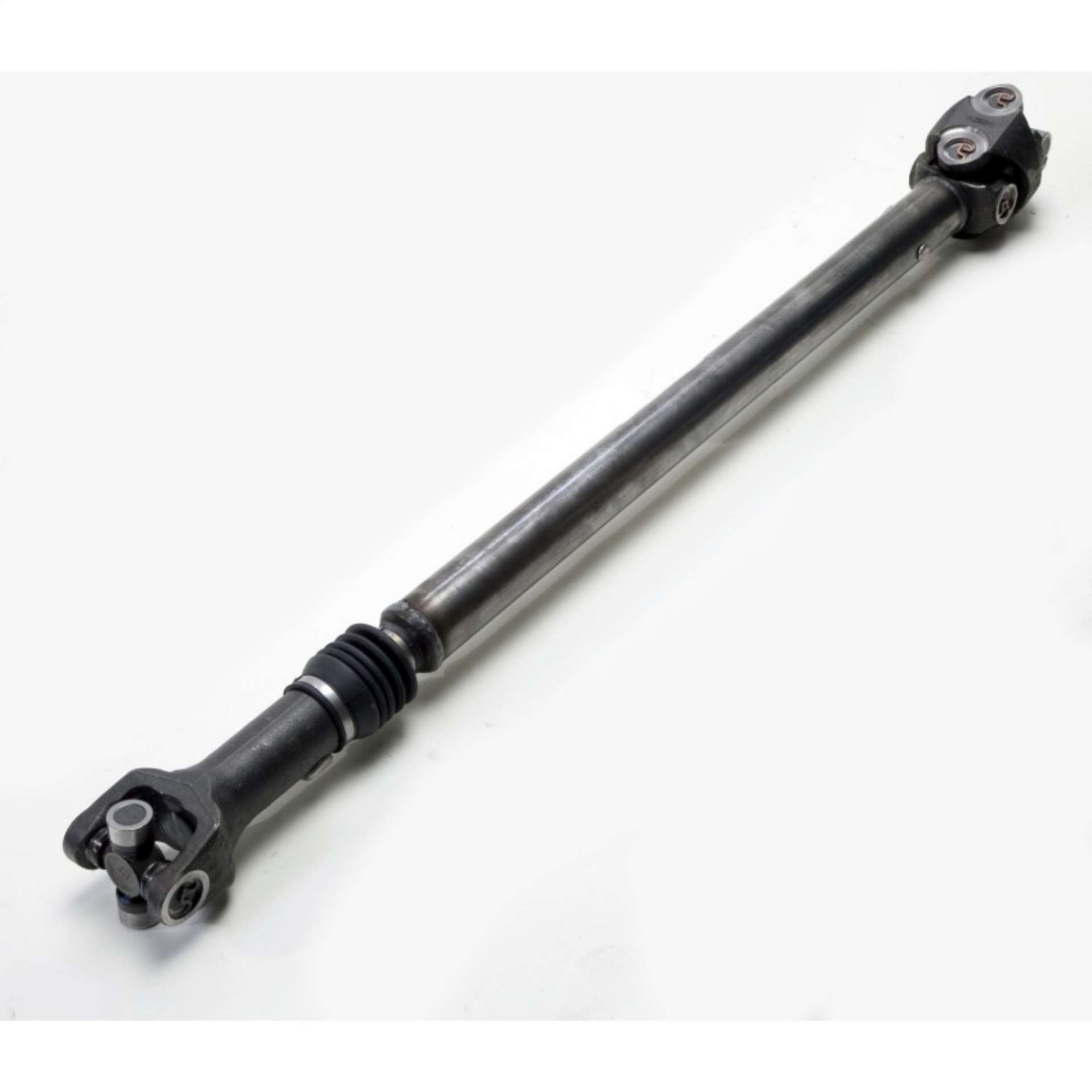 Picture of Omix Front Driveshaft- 97-06 Jeep Wrangler