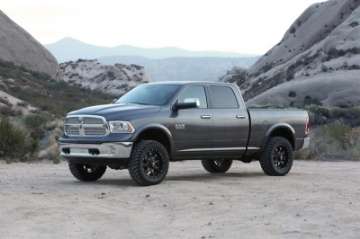 Picture of Fabtech 13-18 Ram 1500 4WD 6in Basic Sys w-Perf Shks