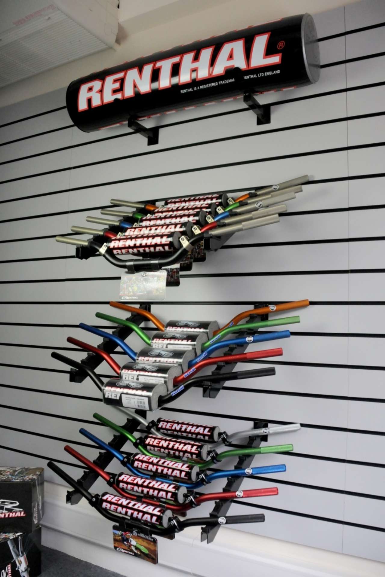 Picture of Renthal Handlebar Slatwall Display