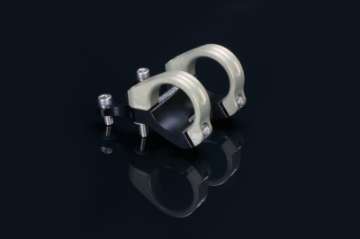 Picture of Renthal Integra 35 Handlebar Clamp 50 mm-- Zero Rise