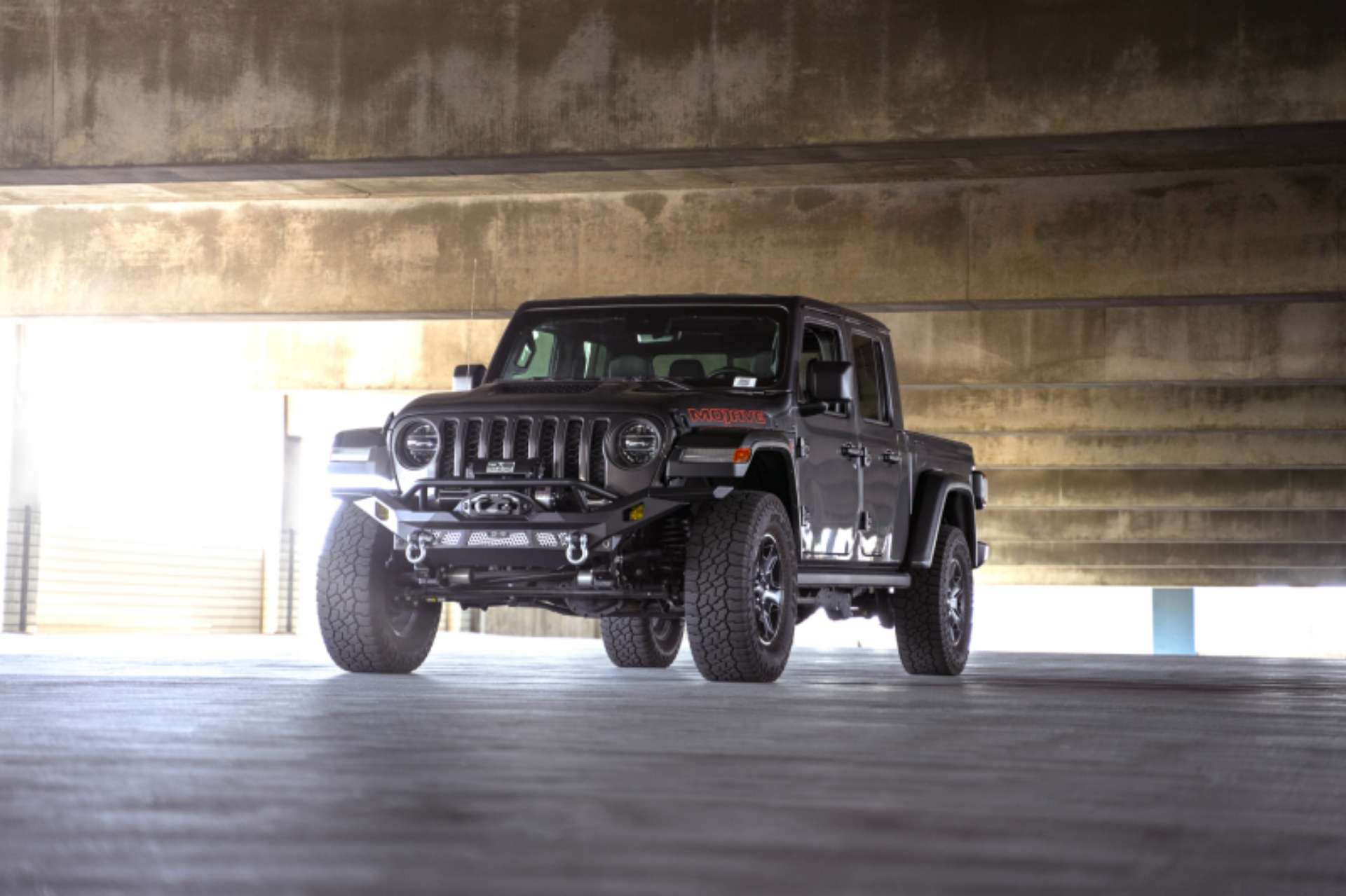 Picture of DV8 Offroad 07-18 Jeep Wrangler JK - 18-23 Wrangler JL - 20-23 Gladiator JT MTO Series Front Bumper