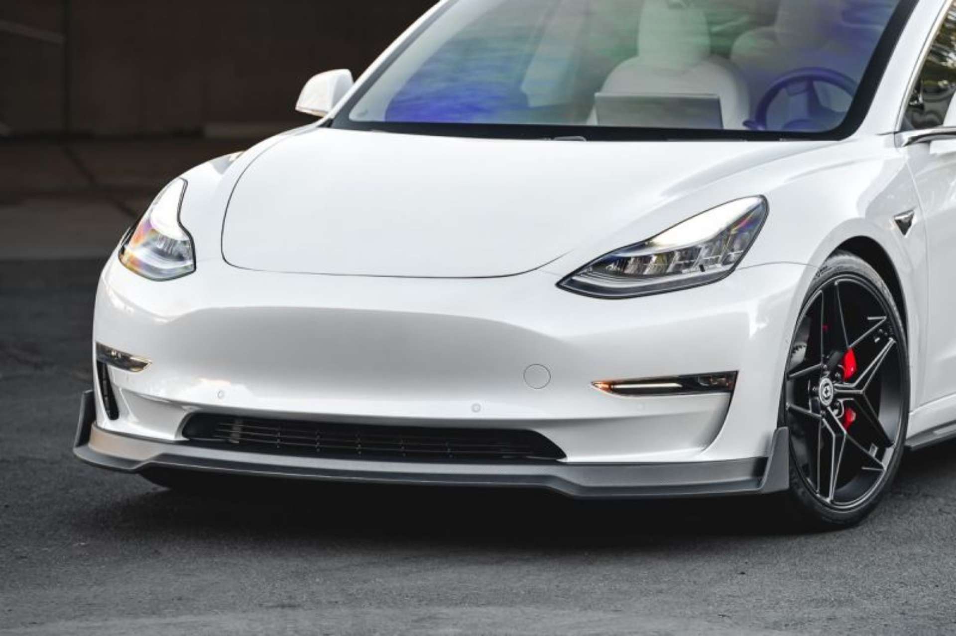 Picture of VR Aero 2018+ Tesla Model 3 Matte Carbon Fiber Front Lip Spoiler