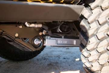 Picture of ICON 2021+ Ford Bronco Billet Rear Lower Link Kit